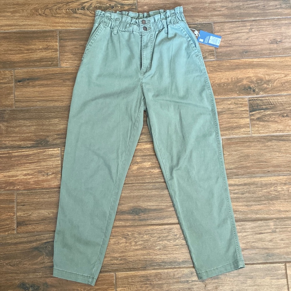 NWT Universal Thread paper bag pants